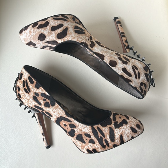 Sam Edelman Animal Print Metal and Lace Up Back Detail Shoes - Picture 6 of 10